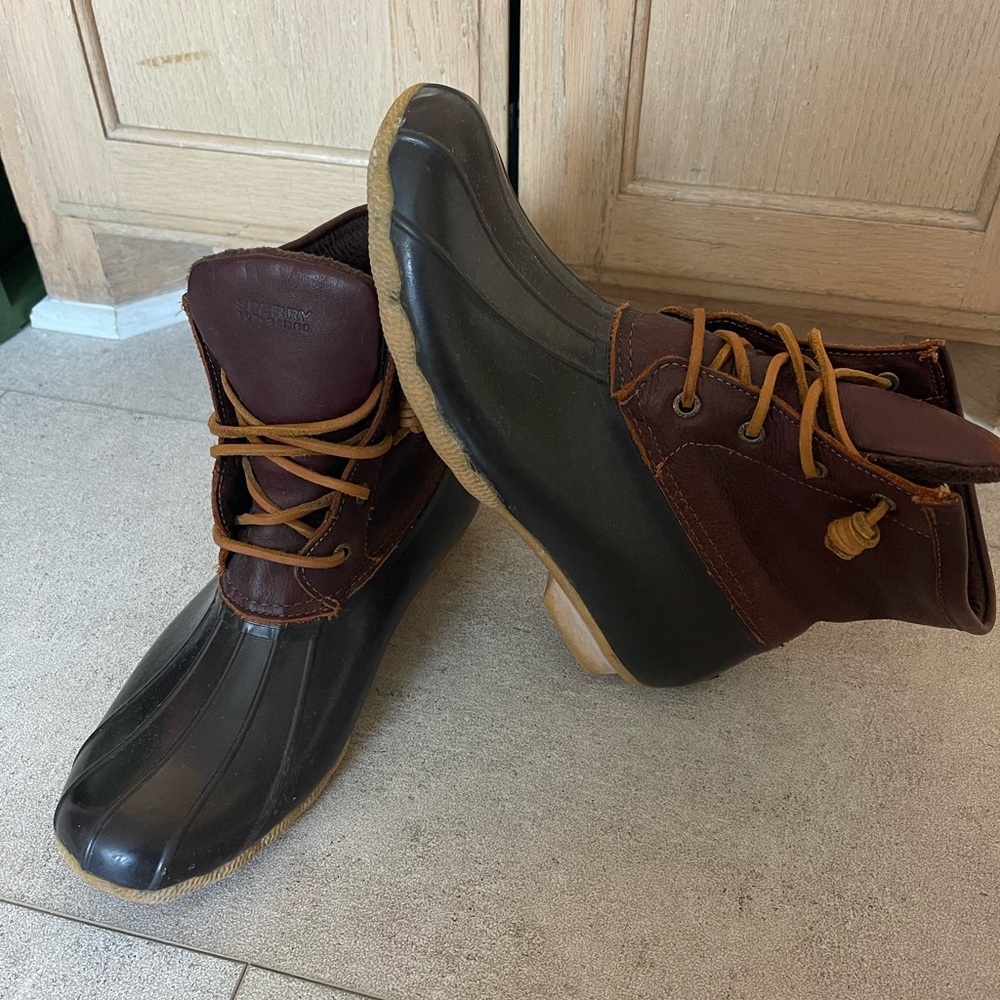 Women’s Sperry Duck Boots